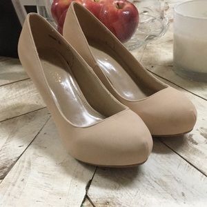 Classic Tan Heels